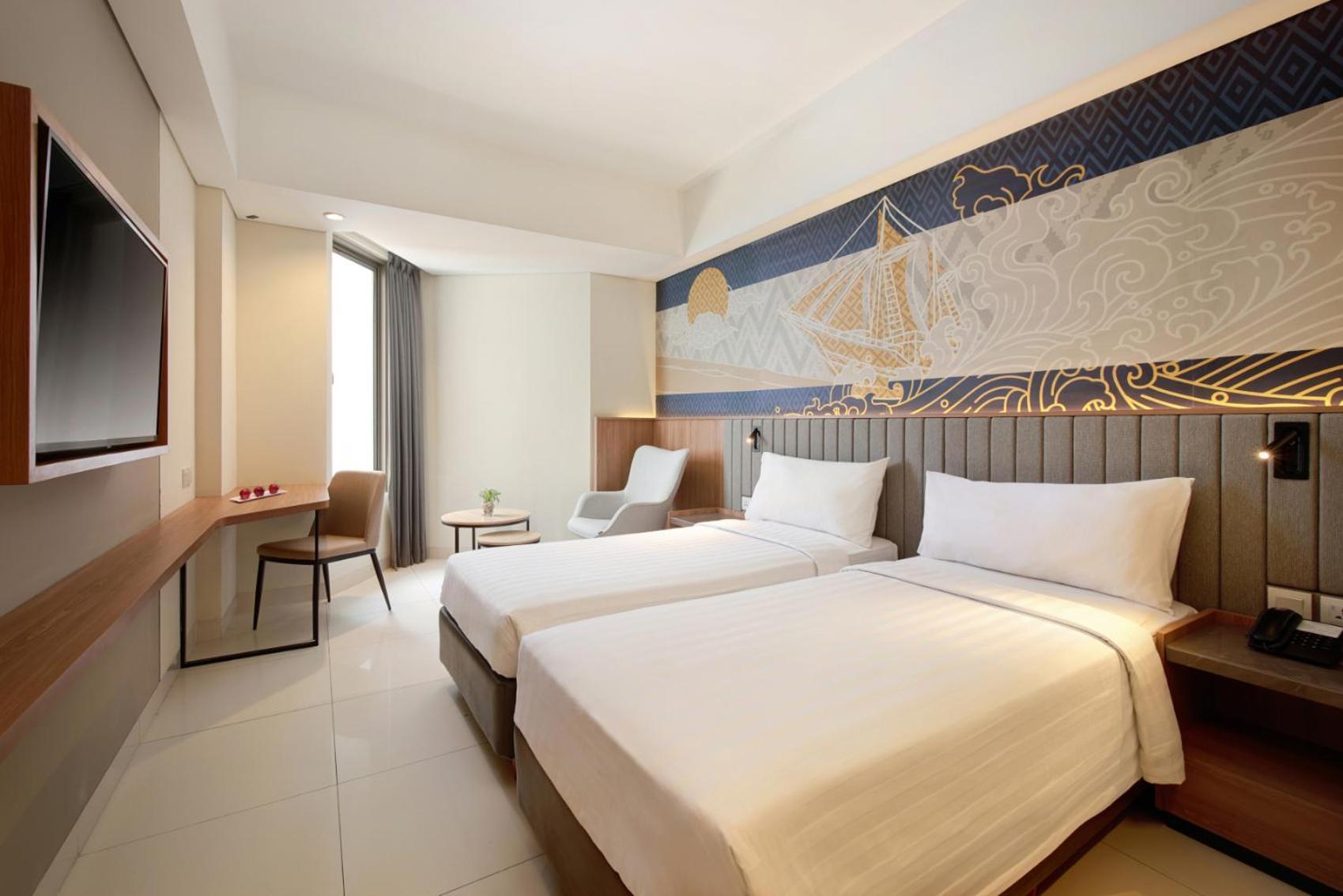 Aston Inn Pantai Losari Makassar Exterior foto