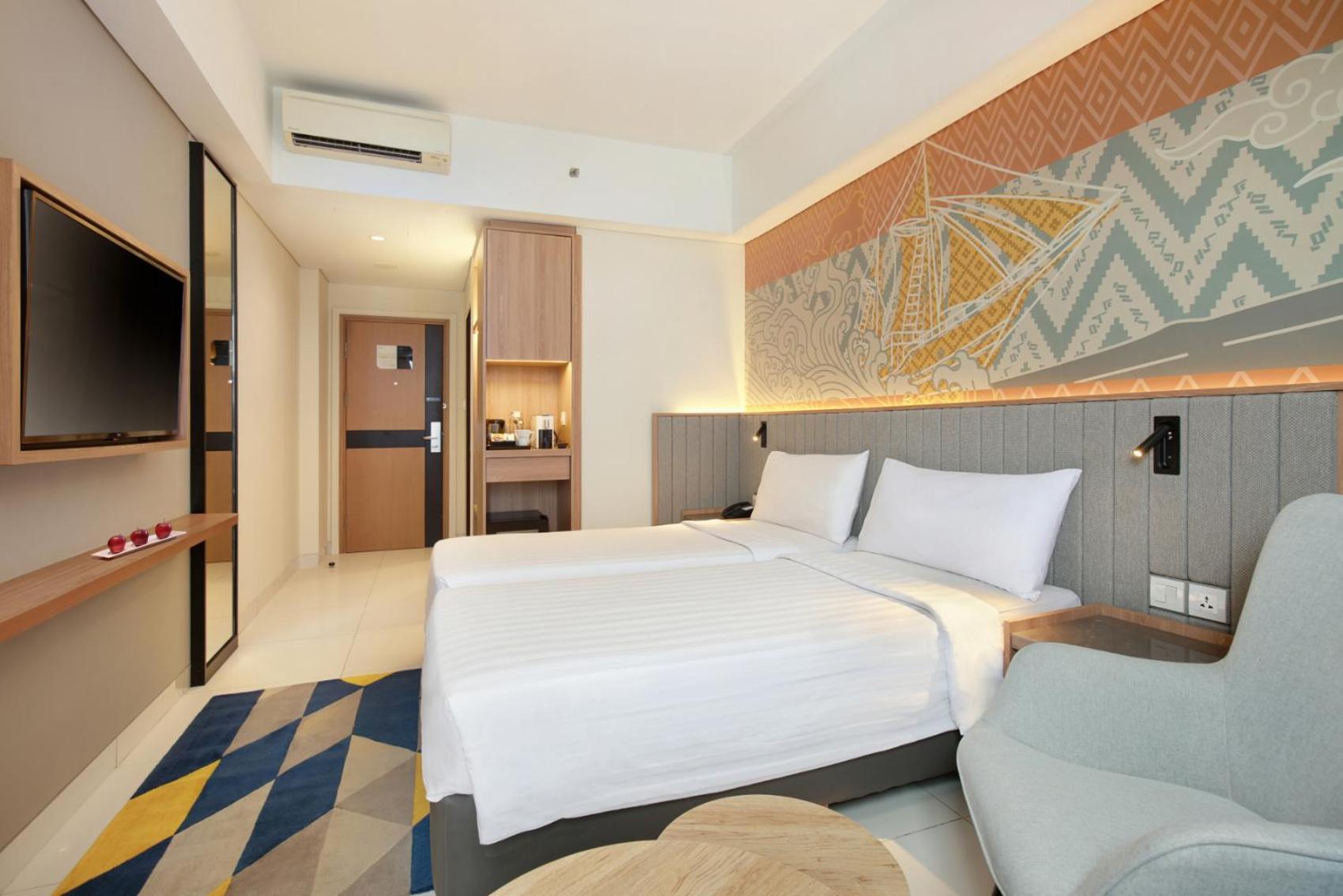 Aston Inn Pantai Losari Makassar Exterior foto